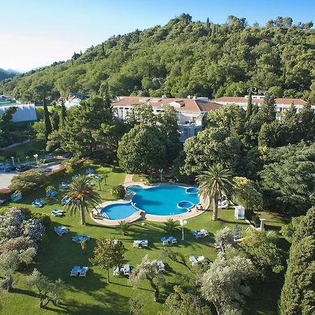 Hotel Rivijera Petrovac Екстериор снимка