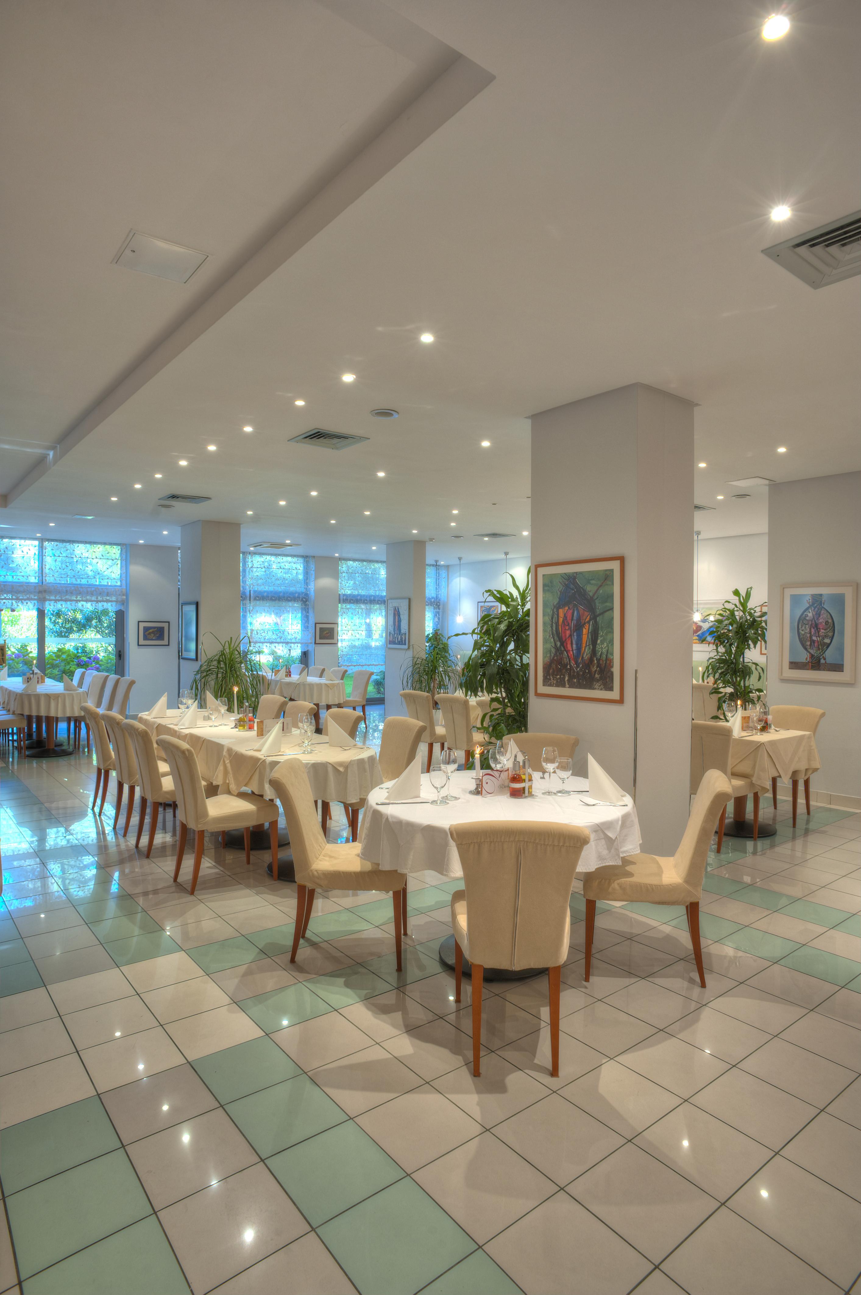 Hotel Rivijera Petrovac Екстериор снимка